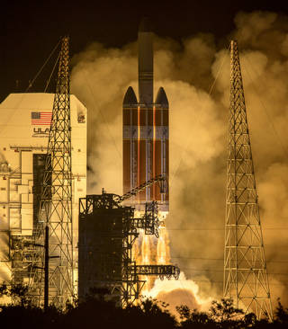 ULA's Delte IV heavy launching Parker probe.