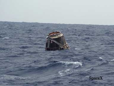 SpaceX's Dragon splash-down