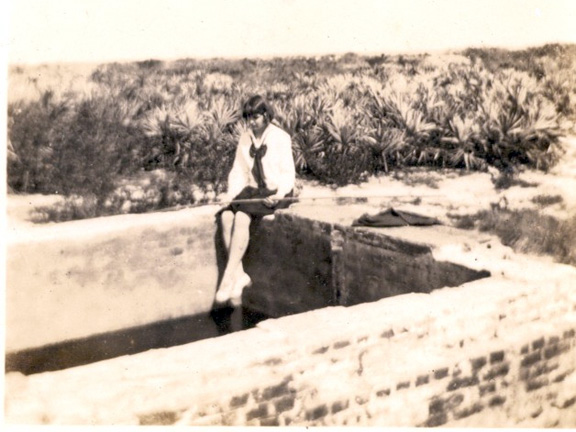 20--Florence-Honeywell-on-sitting-cistern