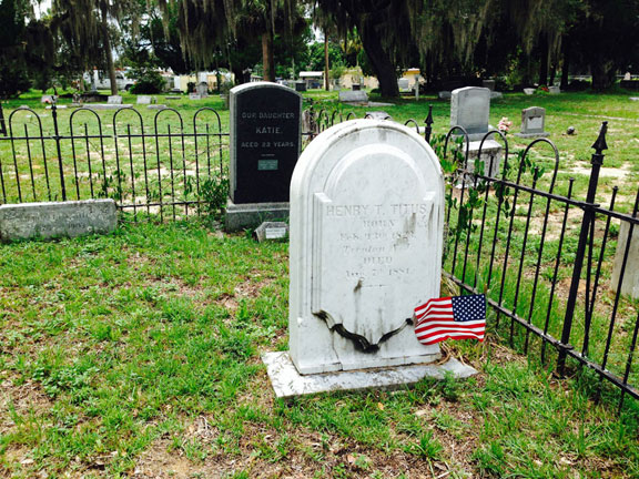 Col. Titus' headstone Col. Titus' headstone