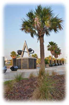 Monument to the workers on the Apollo space project. Monument to the workers on the Apollo space project.