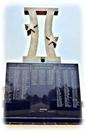 Monument to the workers on the Gemini space project. Monument to the workers on the Gemini space project.
